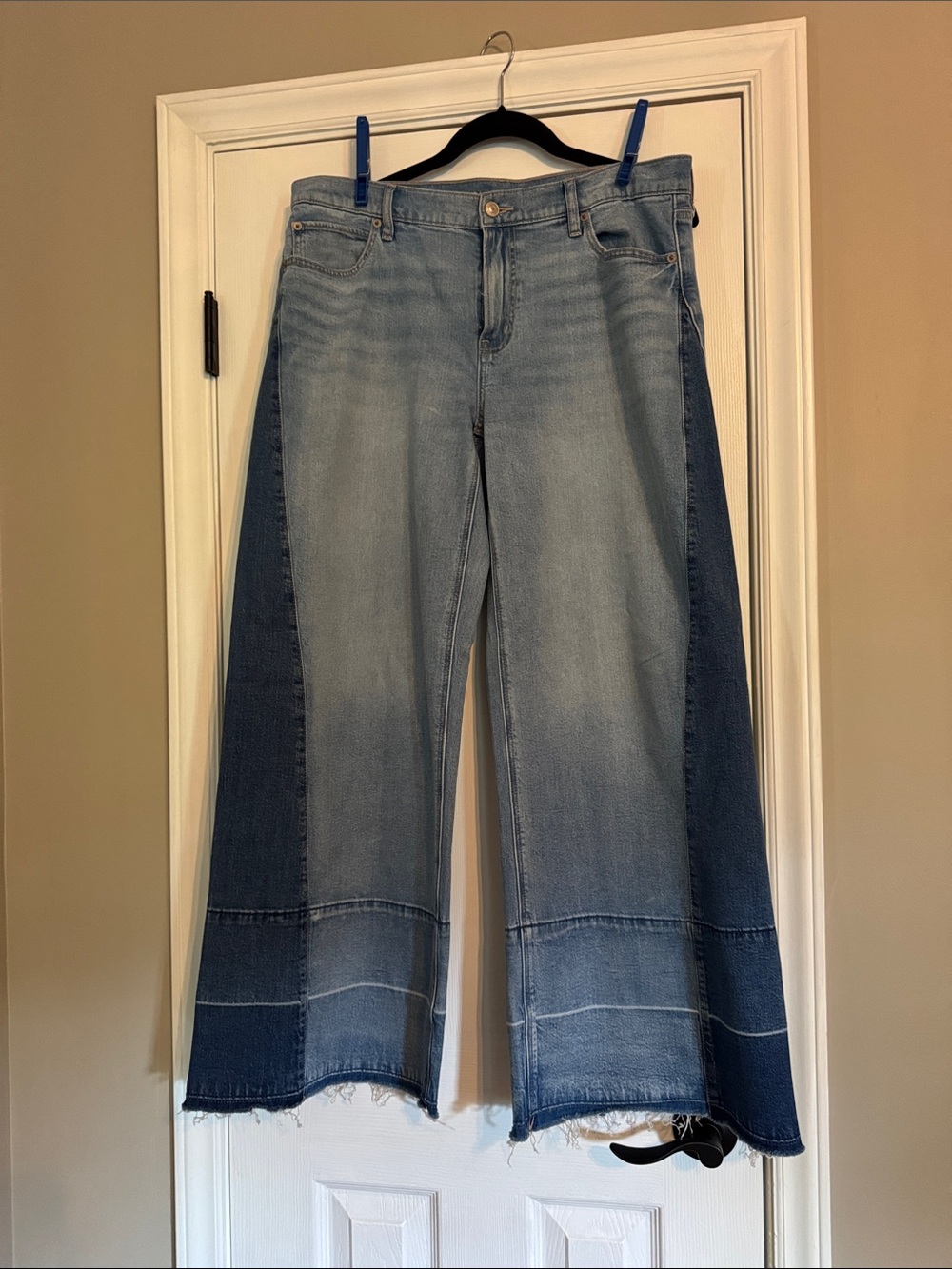 EUC American Eagle Wide Leg Jeans